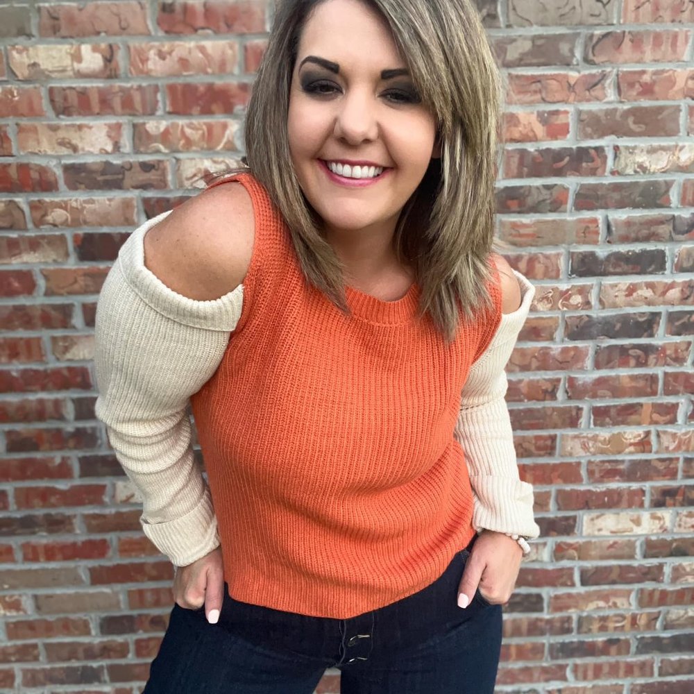 Cozy Ellie Drop Shoulder Crop Sweater Size Large